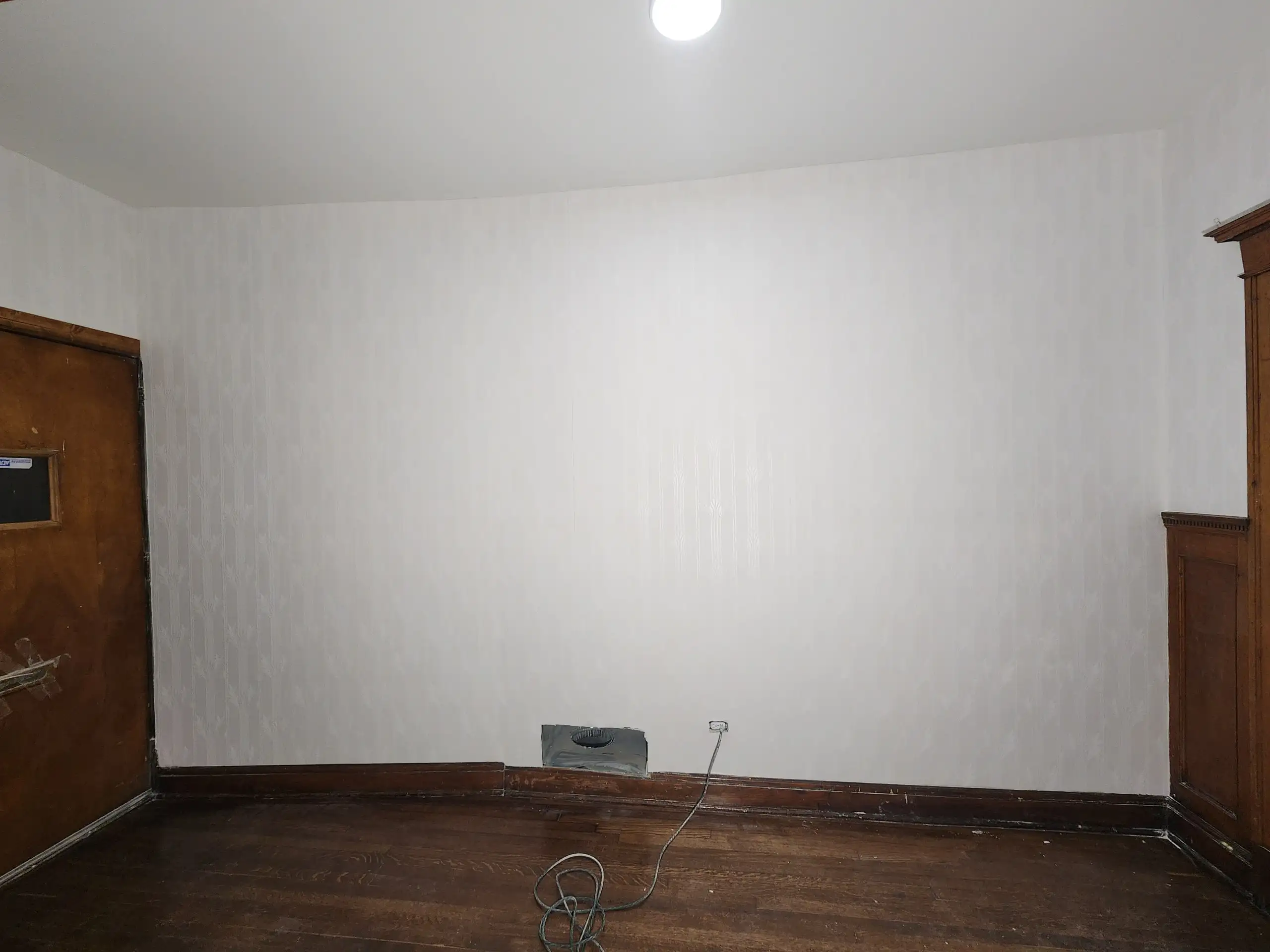 Antioch bedroom wallpaper install